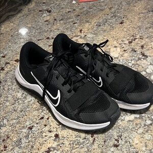 Nike Black and White Running Sneakers